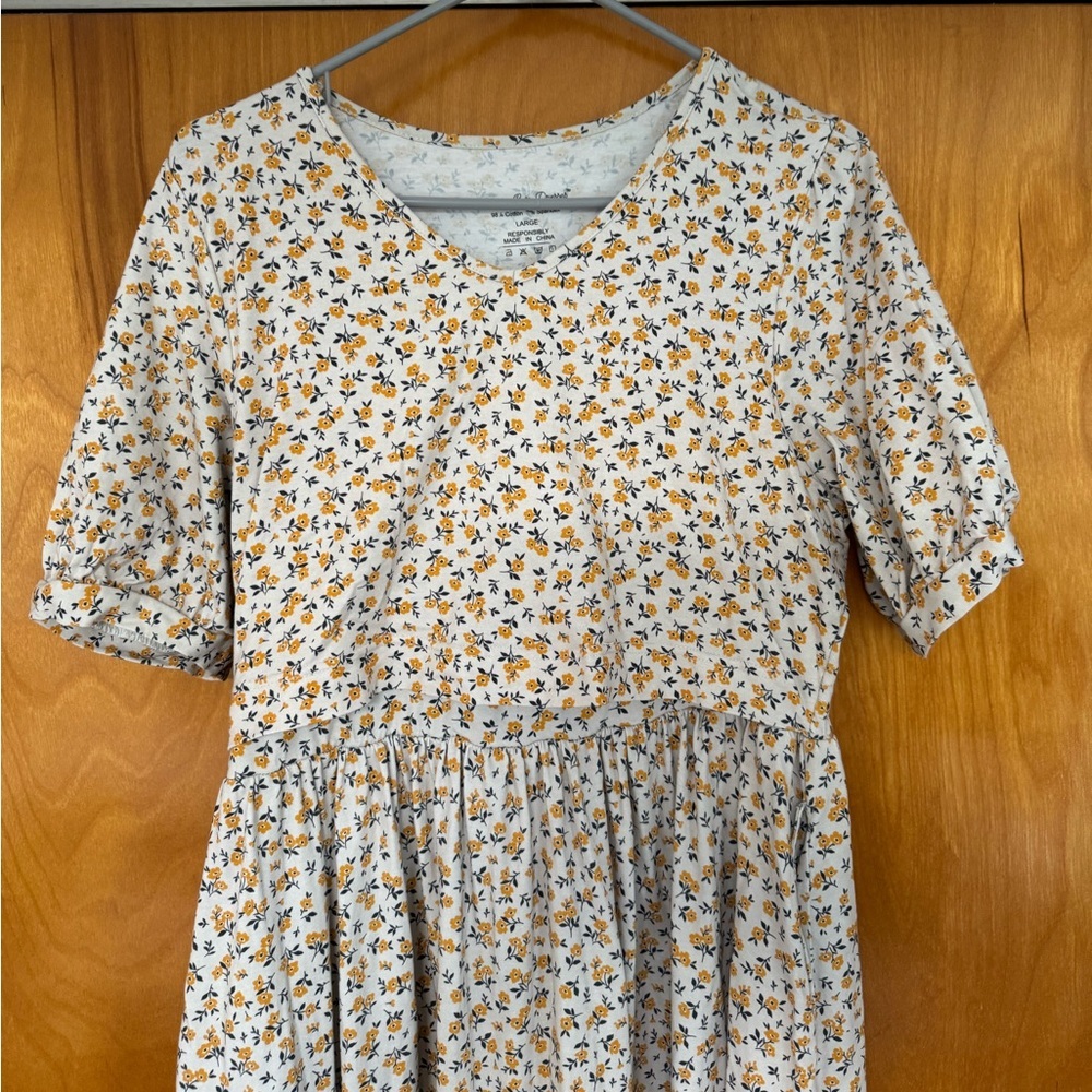 SUPER CUTE DRESSES buttercup dress; nursing dress - Picture 3 of 14